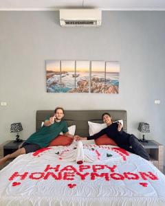 The Hawk's Nest Resort客房内的一张或多张床位