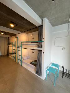 Postel nebo postele na pokoji v ubytování Canggu Central Hostel