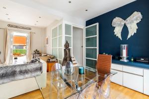 Minuman di Charming Two Bed Maisonette in Notting Hill