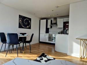Køkken eller tekøkken på Manchester Penthouse- 2 Bedroom