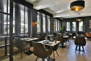 Ресторан / й інші заклади харчування у Hotel L'ermitage