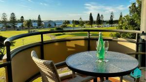 Balkón nebo terasa v ubytování Flagstaff Apartment - Newcastle harbour views