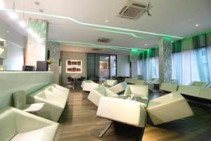 Ruang duduk di Hotel Executive Silver Inn, Aurangabad
