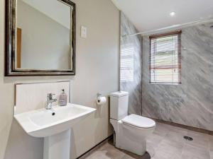 Ένα μπάνιο στο 3 Bed in Banchory 94062 +26 φωτογραφίες
