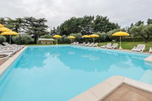 Piscina en o cerca de Agriturismo Colombare Teboi Bilo