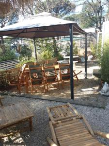 Fotografie z fotogalerie ubytování SAS CAMPING PARC MONTANA v destinaci Gassin + 3 fotografie