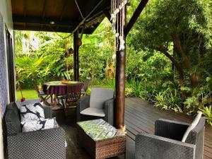 Zahrada ubytování Faré Anaiti Moorea