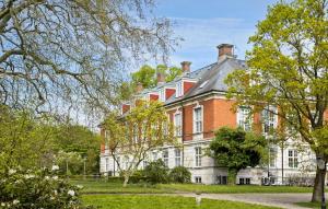 Pet Friendly Home In Faaborg With Wifi外面的花园