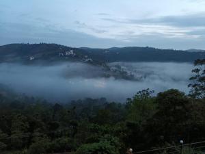 Ảnh trong thư viện ảnh của Orange International Resort Vagamon Pool Villa ở Vagamon +18 ảnh