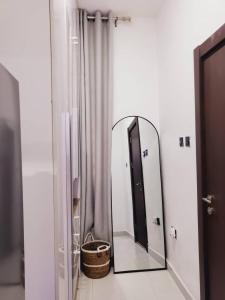 Koupelna v ubytování Stylish Modern Studio Apartment Banana Island Ikoyi
