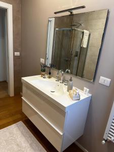 Koupelna v ubytování B&B L'ULIVO