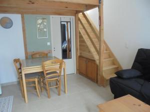 Fotografie z fotogalerie ubytování STUDIO GABRIEL avec MEZZANINE v destinaci Bédarieux