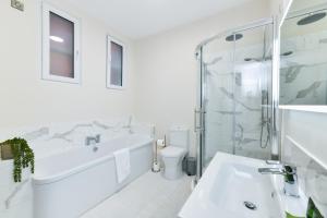 Bilik mandi di Byard Lane - Nottingham Luxury 2BR Apartment