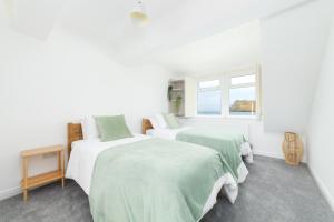 Gallery image of Stunning beach house with garage in Port Erin