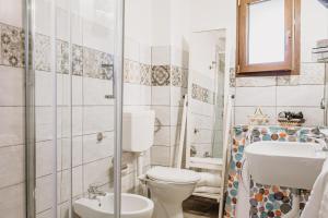 Siracusa Casa Tiche & Selene的一间浴室