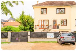 Budova, v ktorej sa apartmán nachádza