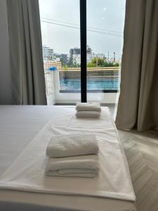 A piscina localizada em Noa Boutique Hotel ou nos arredores