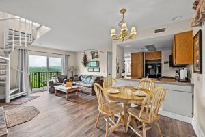 Køkken eller tekøkken på Woodland Retreat