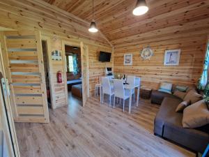 Gallery image of Ranczo Wodnica - domki letniskowe, domki na wyłączność in Ustka