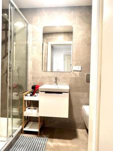 Ένα μπάνιο στο NewAPT next to Wenceslas Square