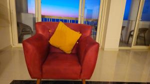 A seating area at Alex sea view apartment - families only
