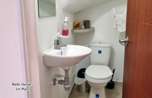 阿纳波伊马Casa descanso en Anapoima Conjunto con piscina 3 habitaciones的相册照片