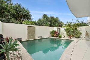 Kolam renang di atau dekat dengan Pandanus Beach House - Direct Beach Access