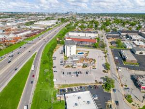 Okolí hotelu + 12 fotografií