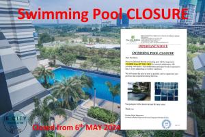 ein Screenshot der Broschüre über die Schließung des Pools in der Unterkunft Meridin Medini @ JB City Homestay in Johor Bahru