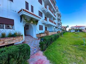Luxury duplex - Private pool - Sea view & Fast wifi 야외 정원