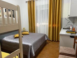 Kuchyň nebo kuchyňský kout v ubytování Villa Roel 2 -apartments near the beach Vlore + 37 fotografií