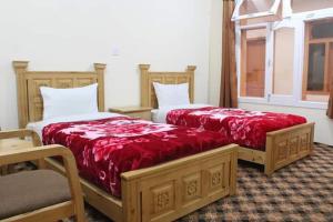 Imagem da galeria de HUNZA Mountain HOTEL em Gircha mais 11 fotografias