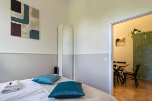 Posteľ alebo postele v izbe v ubytovaní Vintage Apartment Gertrudy street