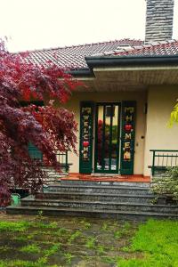 Zahrada ubytování LUKAS HOME CON IL CUORE Appartamento 3 camere al piano terra e appartamento 1 camera in taverna