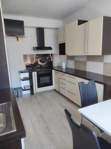 Kuchyň nebo kuchyňský kout v ubytování Wohnung in St Poelten