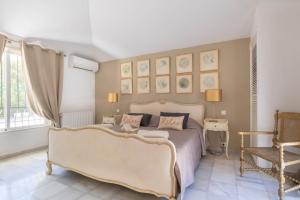 Posteľ alebo postele v izbe v ubytovaní Pool Villa Rancho Domingo family friendly - Happy Rentals