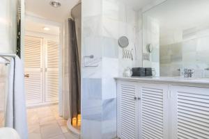 Kúpeľňa v ubytovaní Pool Villa Rancho Domingo family friendly - Happy Rentals + 27 fotografií