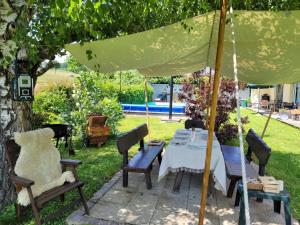 Ogród w obiekcie Landhaus Pension Jany