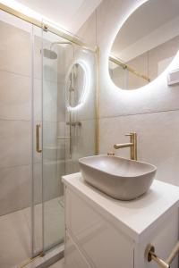 A13- Deluxe Apartments, Best Location, by BQA 1072 Budapest, 13 Akácfa utca kép - 2