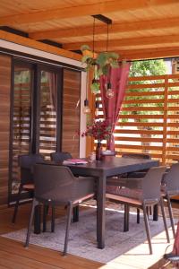 比奥格勒·纳·莫鲁Iris Holiday Homes的相册照片