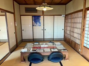 Tomo城跡石垣上の絶景古民家宿 鞆城茶屋庵的相册照片