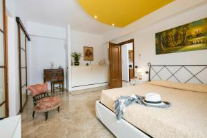 Katil atau katil-katil dalam bilik di Kriss Apartments