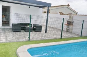 Πισίνα στο ή κοντά στο Casa El Rellano +20 φωτογραφίες