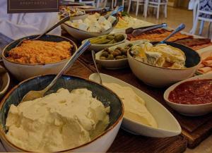 Makanan di atau berdekatan apartmen