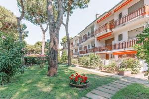 Zahrada ubytování Lido Spina - Grazioso monolocale con Piscina