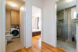 Ένα μπάνιο στο Rooftop Horizon +45 φωτογραφίες