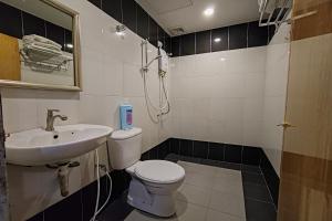 Koupelna v ubytování Nova Hotel, Ipoh Tambun + 33 fotografií