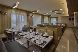 Nápoje v ubytování Grand Continent Hosur A Sarovar Portico Affiliate Hotel