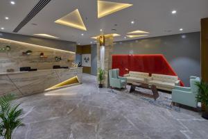 Posezení v ubytování Grand Continent Hosur A Sarovar Portico Affiliate Hotel