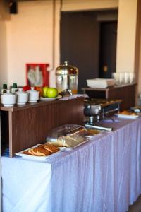 Makanan di atau berdekatan hotel